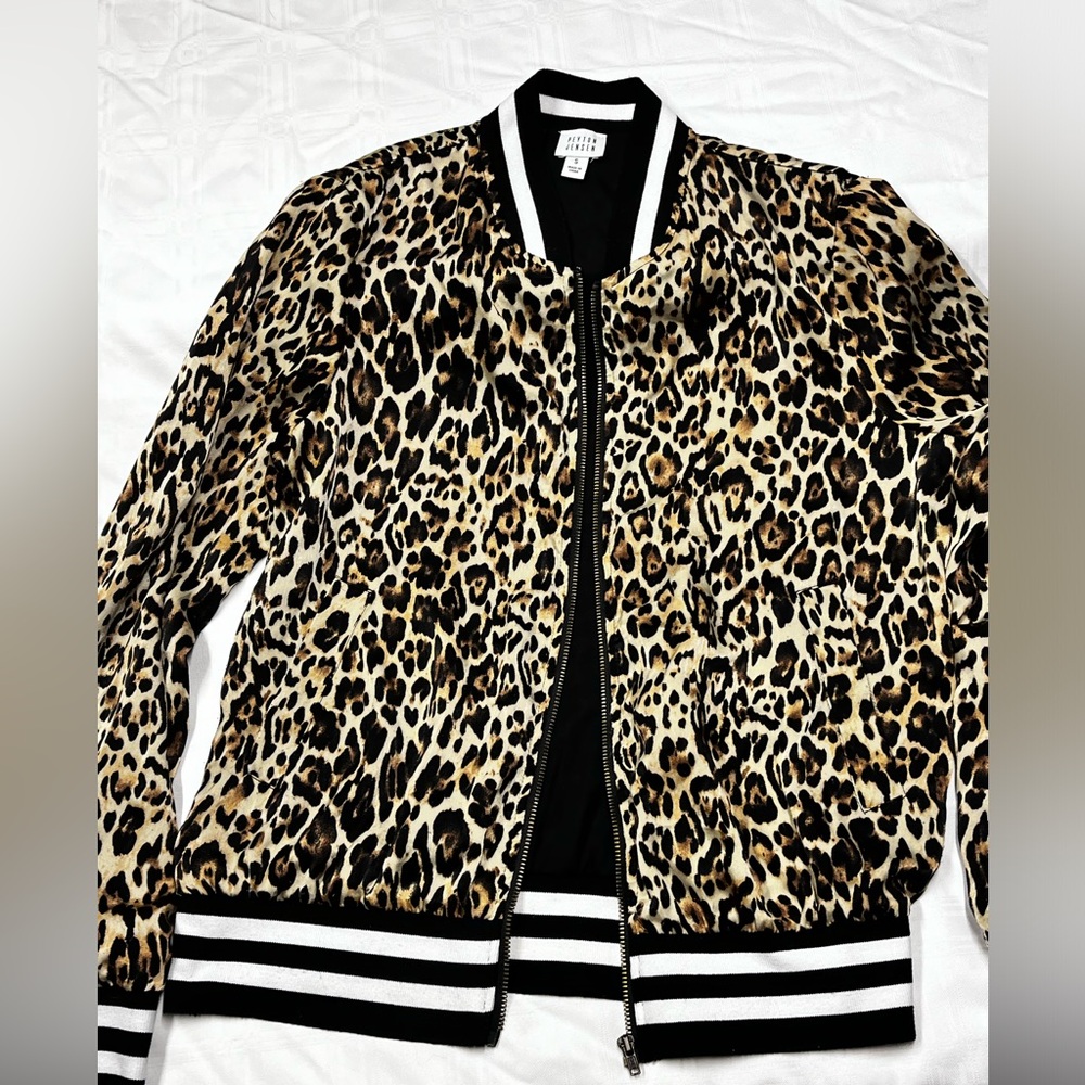 Leopard Print Bomber Jacket SIZE S